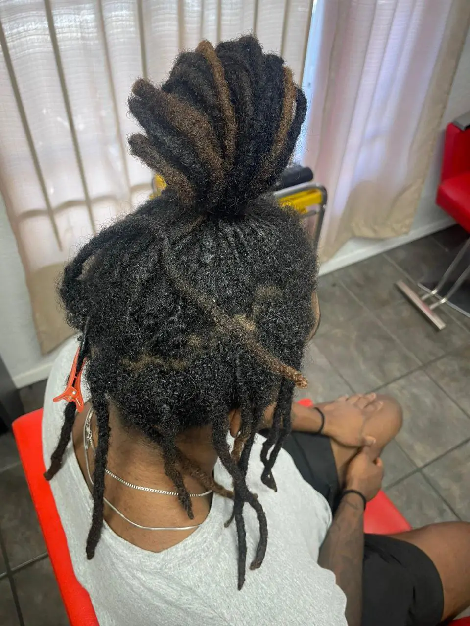 Locs Styling - Image 1
