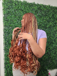 Beautiful french curl hairstyle - East Tucson salon