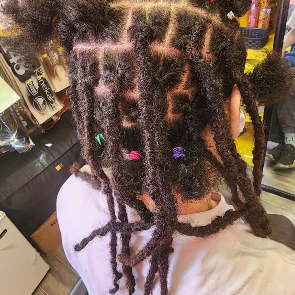 WhatsApp Image 2024 08 21 at 06.46.25 f2e0d3d7 braids for men